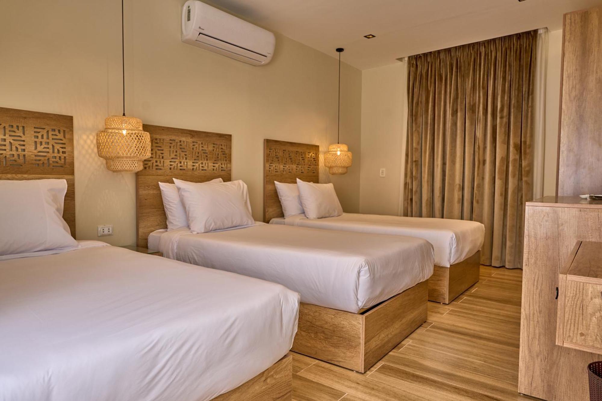 Lotus Inn Kafrat al Jabal Luaran gambar